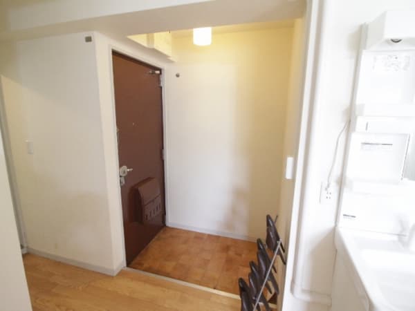 Room image 14