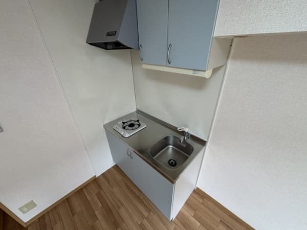 Room image 8