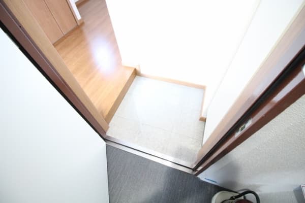 Room image 12