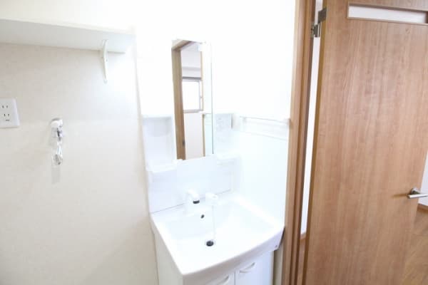 Room image 14