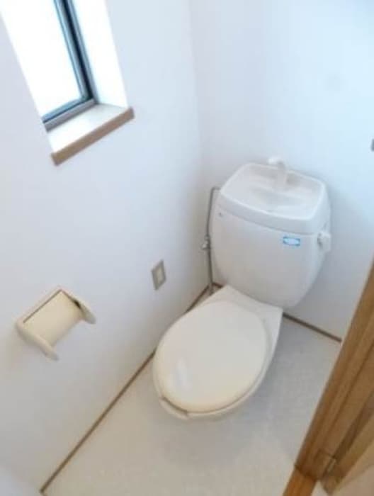Room image 9