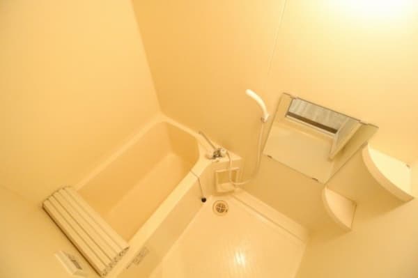 Room image 12