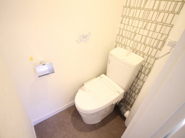 Room image 10