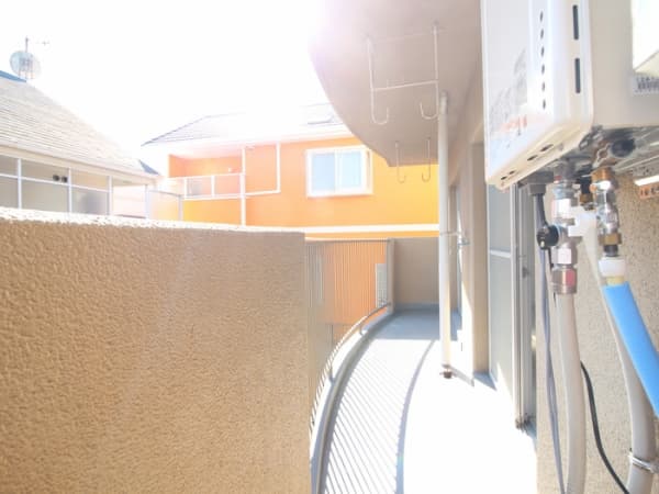 Room image 12
