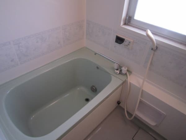 Room image 8