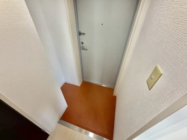 Room image 12