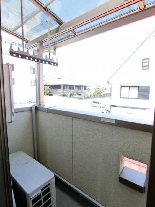 Room image 9