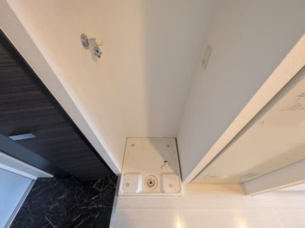 Room image 14