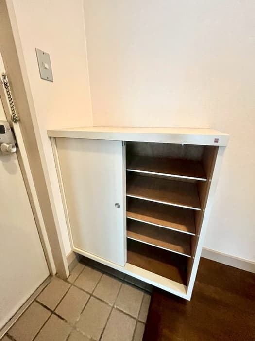 Room image 12