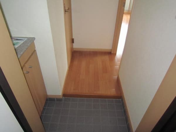 Room image 12