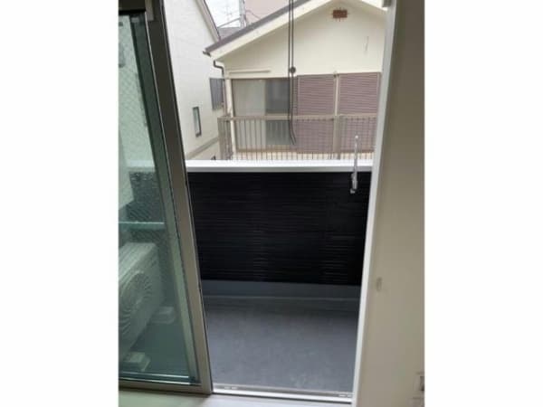 Room image 11
