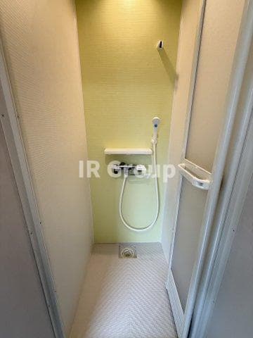Room image 15