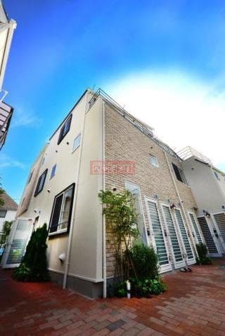 Room Image dc3ec30d-a1de-49f1-97d3-291fc32d0b5d