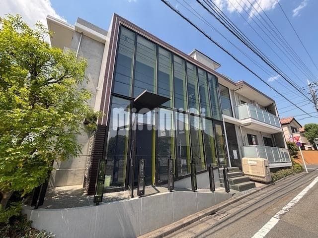 Room Image c7ec3207-ad38-4743-96a0-6530d847d734