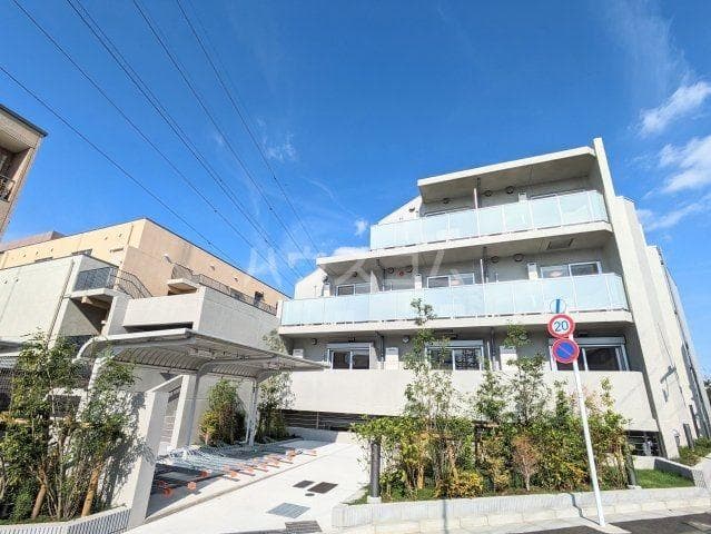 Room Image f796efdd-4e15-4b3b-84f7-7d38f42028d0