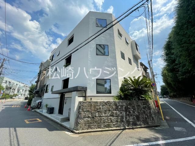 Room Image 0fd71a44-2b21-4626-b479-aed9176c0a46