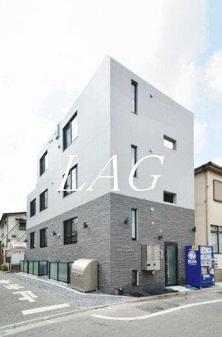 Room Image a15fd172-8425-447f-ade5-4befa428c375