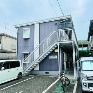 Room Image ca063cdc-a089-428e-837f-4a5ca059df18