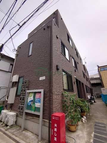 Room Image 0502307d-66c7-4b34-a52f-46619ad91b6c