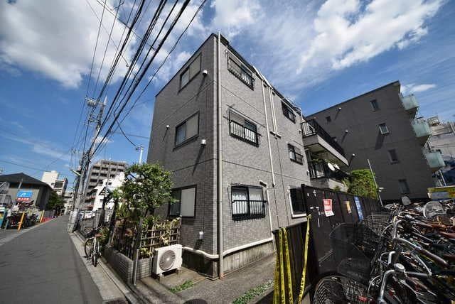 Room Image e203ada0-76a0-4f1f-b373-b8608be7af30