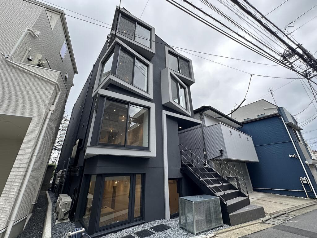 Room Image d185fc9c-034e-48c8-9cd8-588eba51d7ce