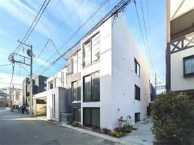 Room Image 3df6f804-dfe0-4d91-890d-0e8d858b41cc