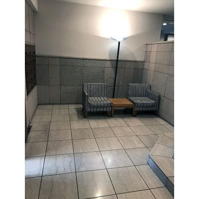 Room image 8