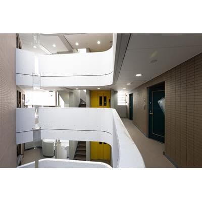 Room image 10