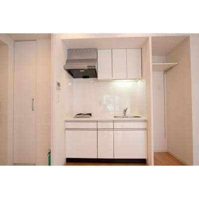 Room image 8