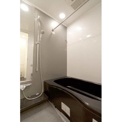 Room image 9