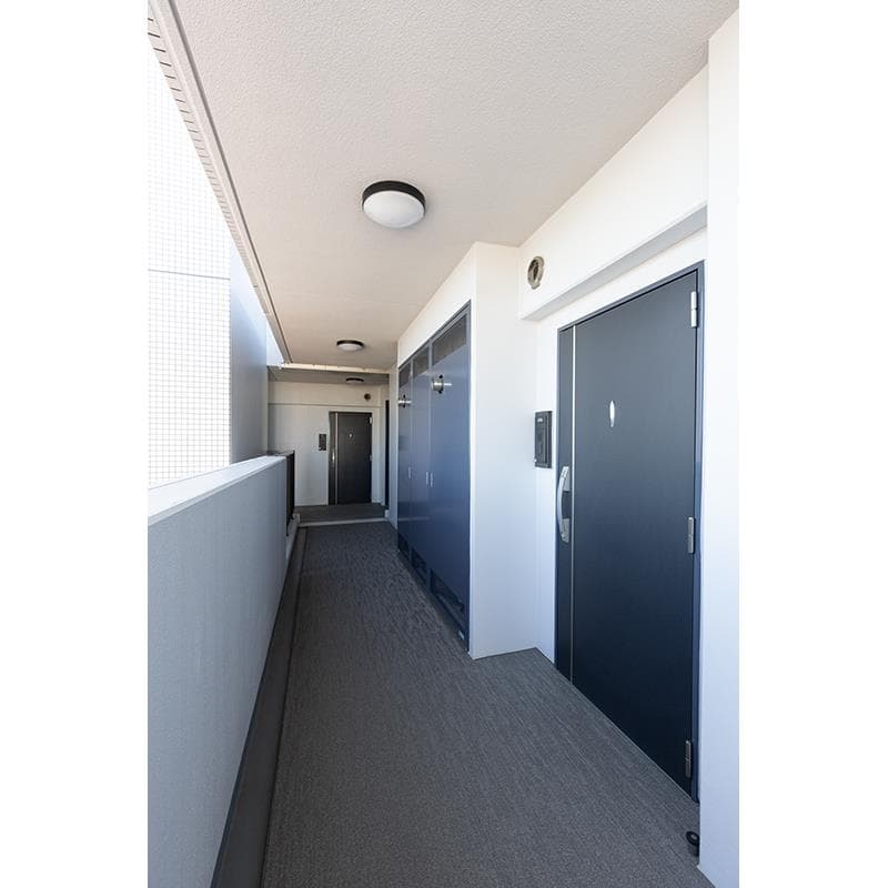 Room image 8