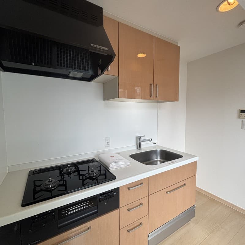 Room image 9