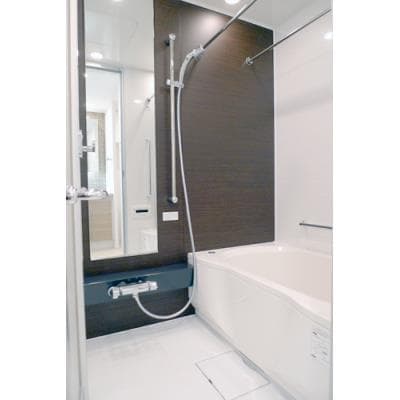 Room image 9
