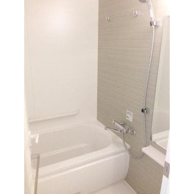 Room image 9