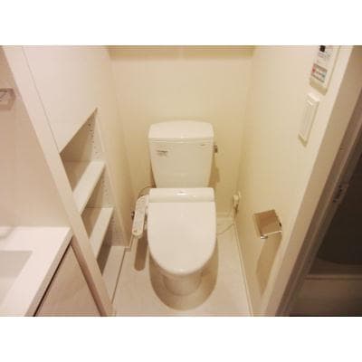Room image 8