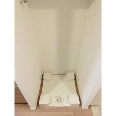 Room image 9