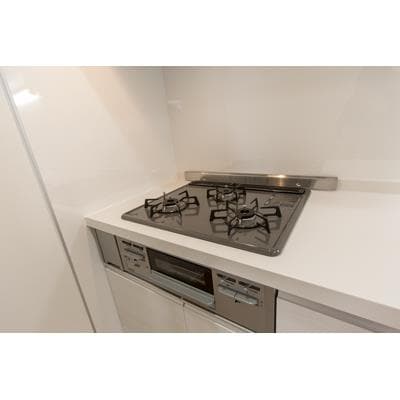 Room image 10