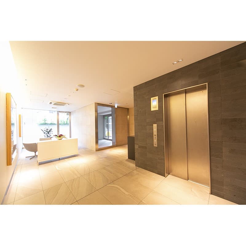 Room image 8