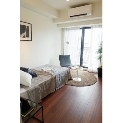 Room image 8