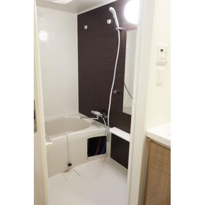 Room image 10