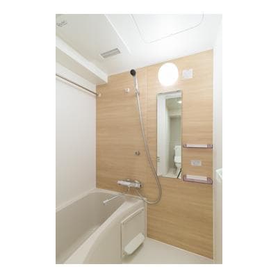 Room image 10