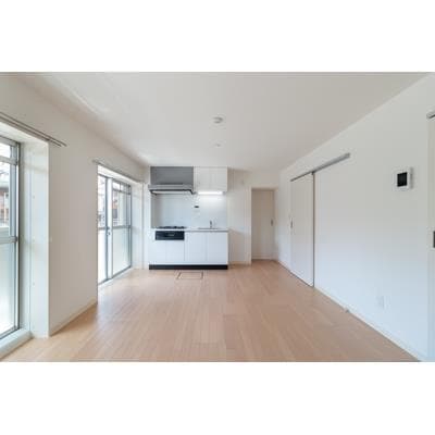 Room image 9