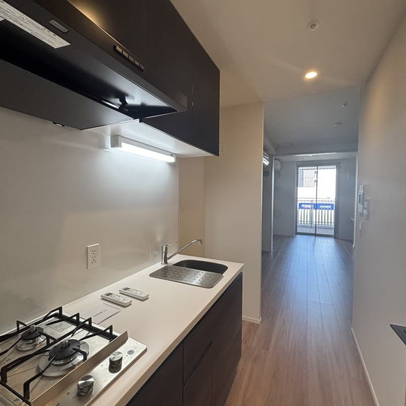 Room image 8