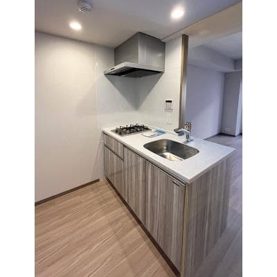 Room image 10