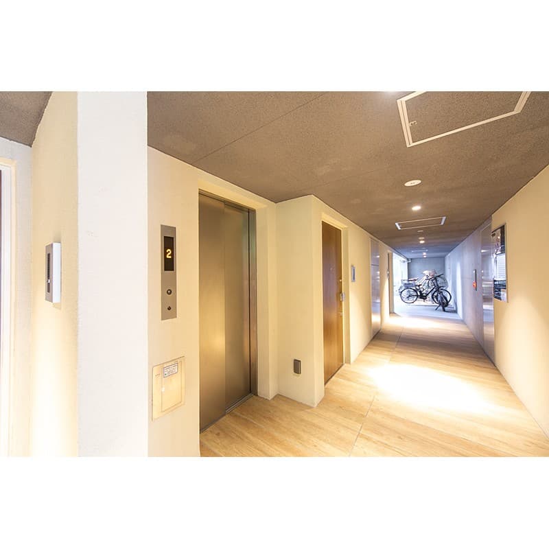 Room image 8