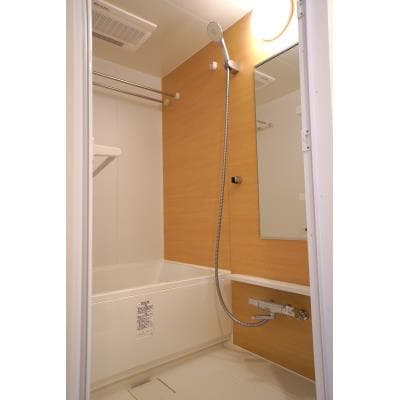Room image 9