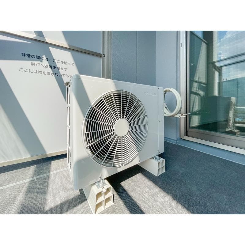 Room image 9