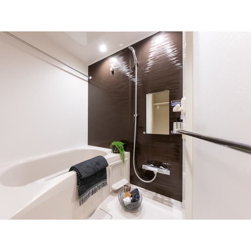 Room image 9