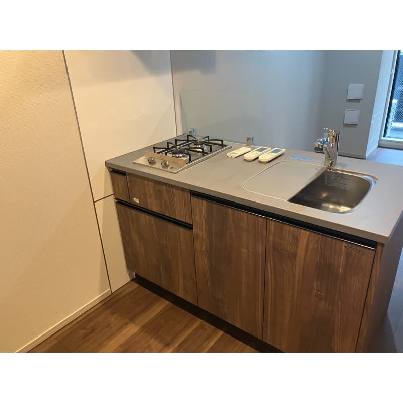 Room image 9