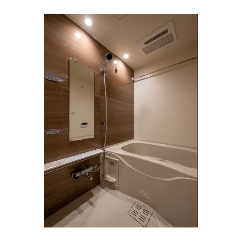 Room image 9